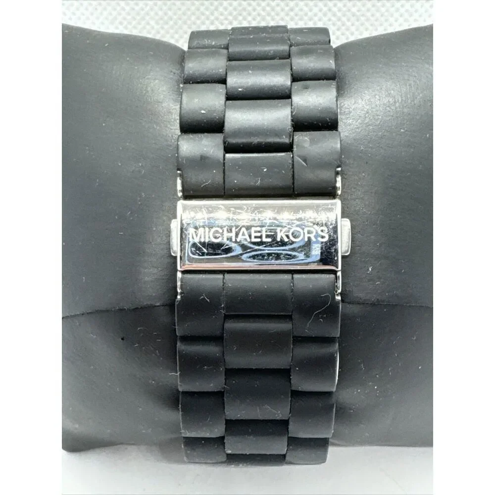 Michael Kors Runway MK8107 Men Analog Black Chronograph Dial Quartz Watch JNA836